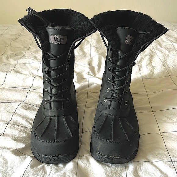 UGG "Butte" Black Waterproof mid calf leather black men's boots size 12 - Picture 2 of 9